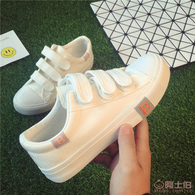 易步3038 春季新風尚，魔術貼女鞋引領休閑簡約潮流